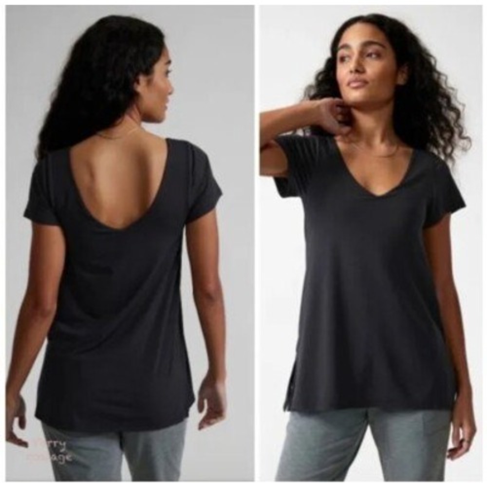 Athleta Essence Support Top Women XS Black V-Neck Short Sleeve Shelf Bra Pilates